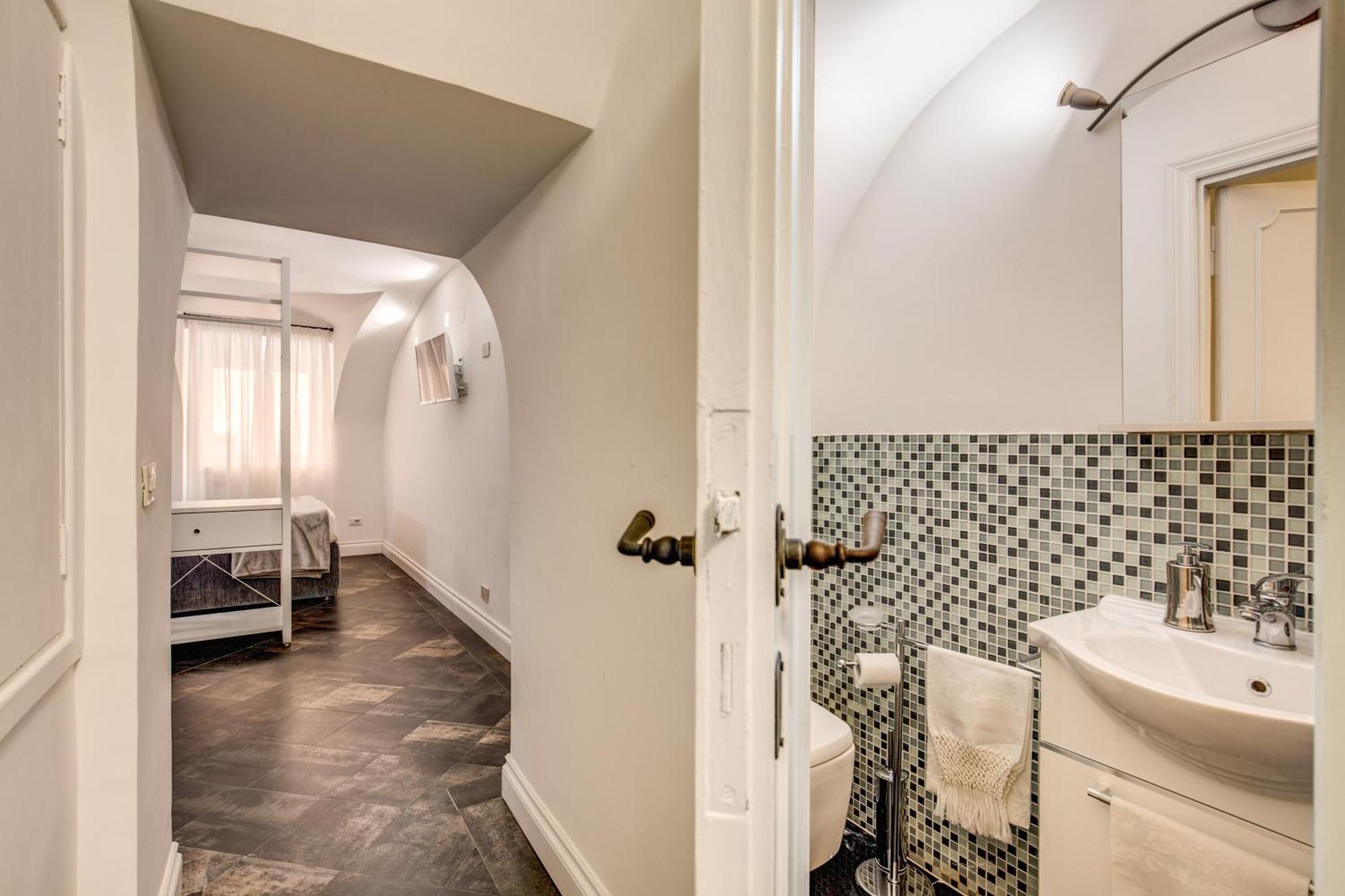 Cozy Flat In Front Of Fori Imperiali Apartment Rom