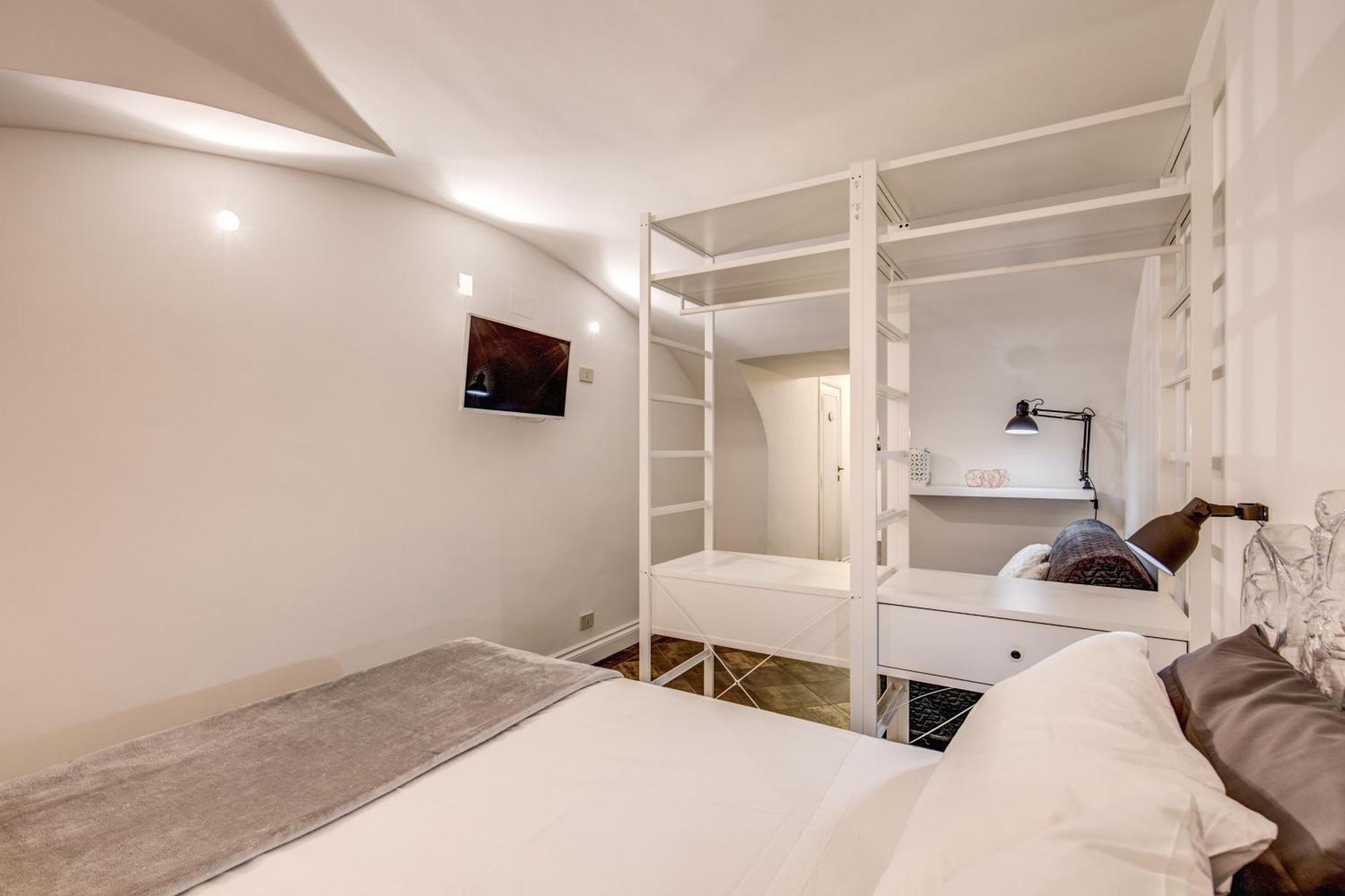 Cozy Flat In Front Of Fori Imperiali Apartment Rom